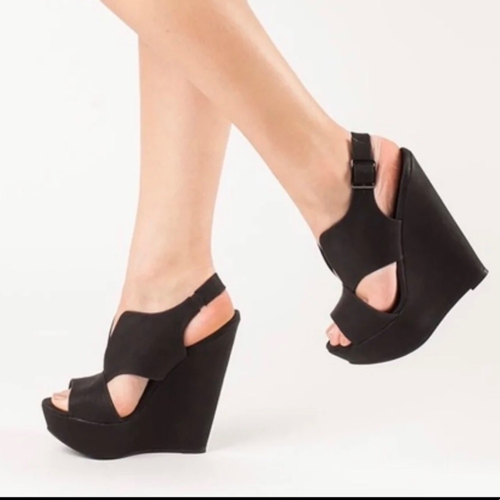 Steve Madden Xander Wedges